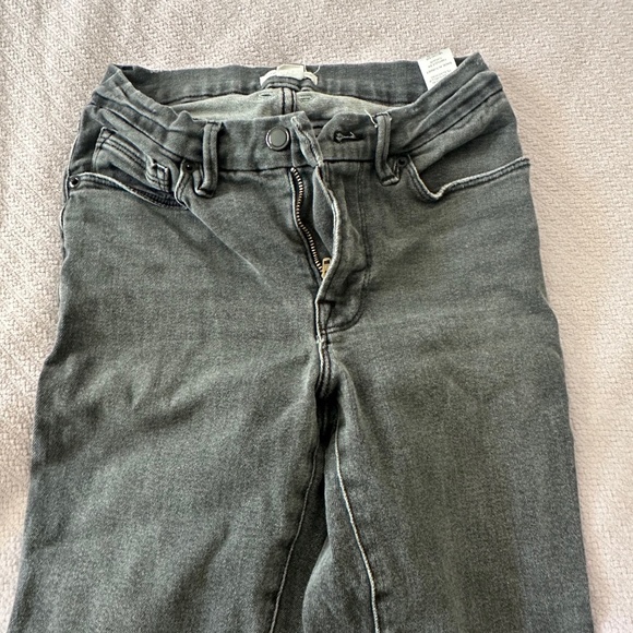 Good American Good Legs Low Rise Skinny Jeans - Black204 - Picture 7 of 9